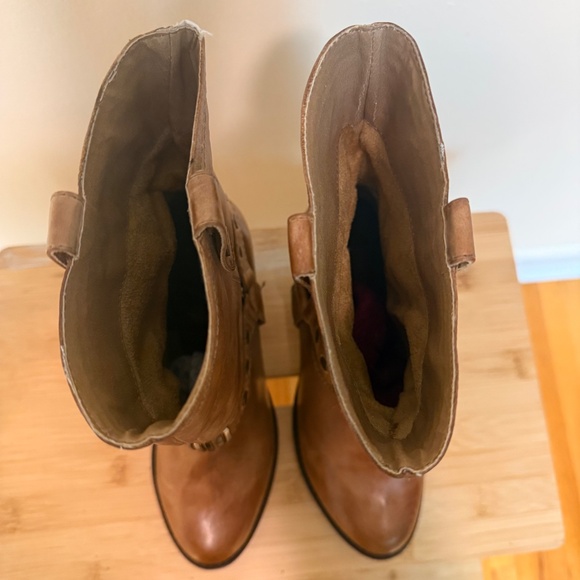 Brown Leather Heeled Western-Harness Boots - Picture 6 of 11